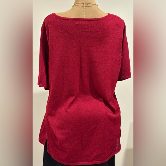 Avenue Red Flower Thread & Sequence Blouse Short Slevees Light Material Sz 3X. - Picture 7 of 12